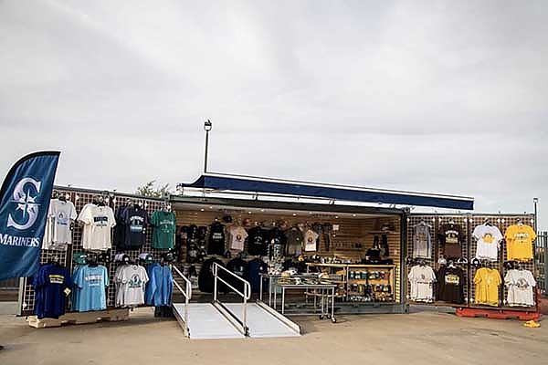 Seattle Mariners/San Diego Padres - 20' Open Side Retail - Peoria, AZ