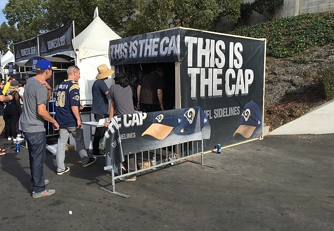 LA Rams Retail 18