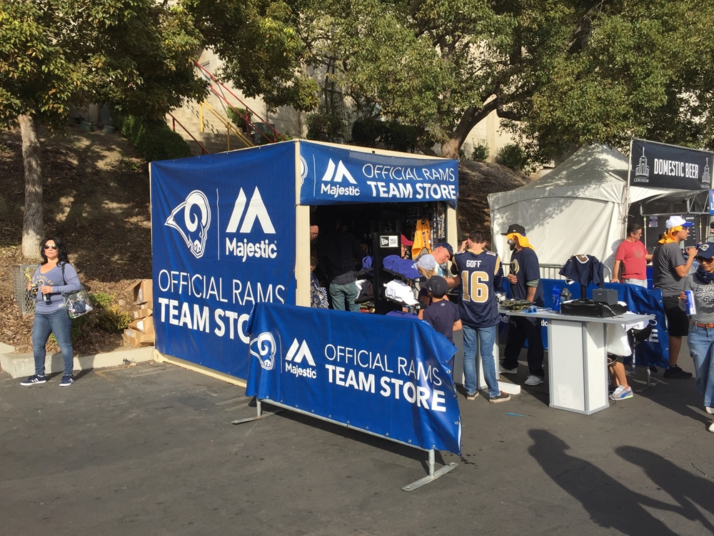 LA Rams Retail 30, LA Rams - LA Coliseum Los Angeles, CA, Modified  Shipping Container Gallery