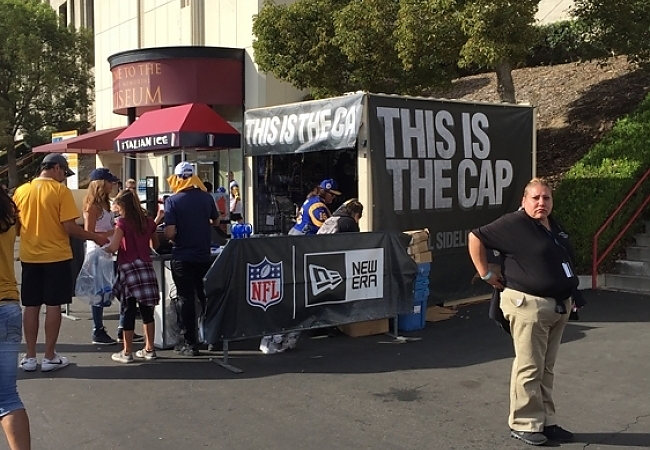 LA Rams Retail 31