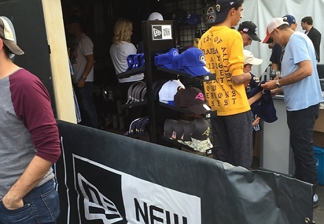 LA Rams Retail 39