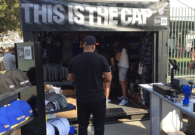 LA Rams Retail 6