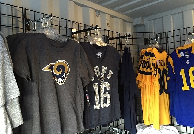 LA Rams Retail 7